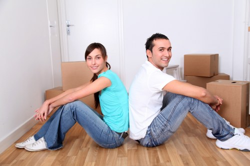 Careful packing and loading for small removals in Chelsea